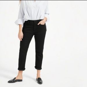 Everlane Modern boyfriend jean in black